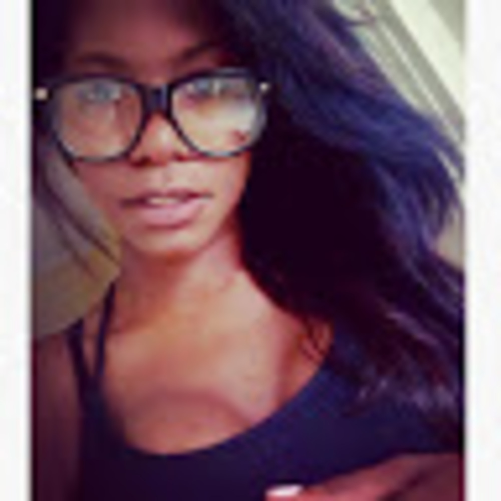 Meet your Posher, Crystal